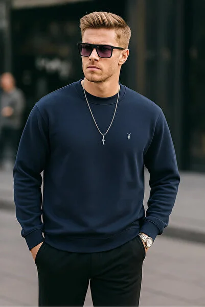 James Walker profile photo